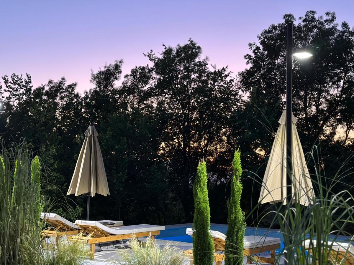 Lezhë Hotel Restaurant Natyra E Qete מראה חיצוני תמונה